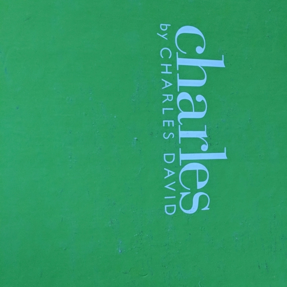 Shoes - Picture 3 of 5